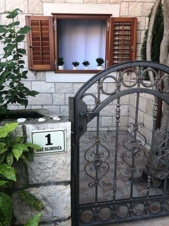 Oleander & Centar Apartman